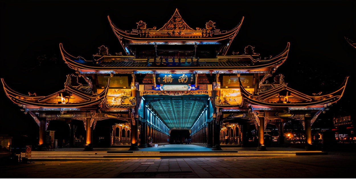 美妙绝伦的成都南桥夜景