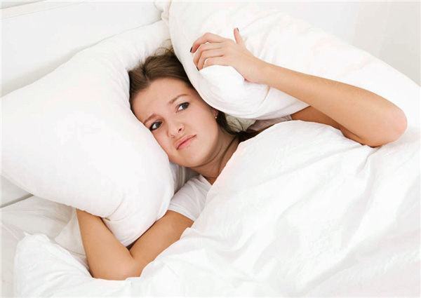 又是一个难受的不眠之夜