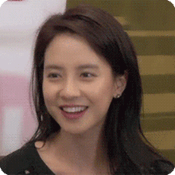 美女给你一个挑眉的搞笑表情