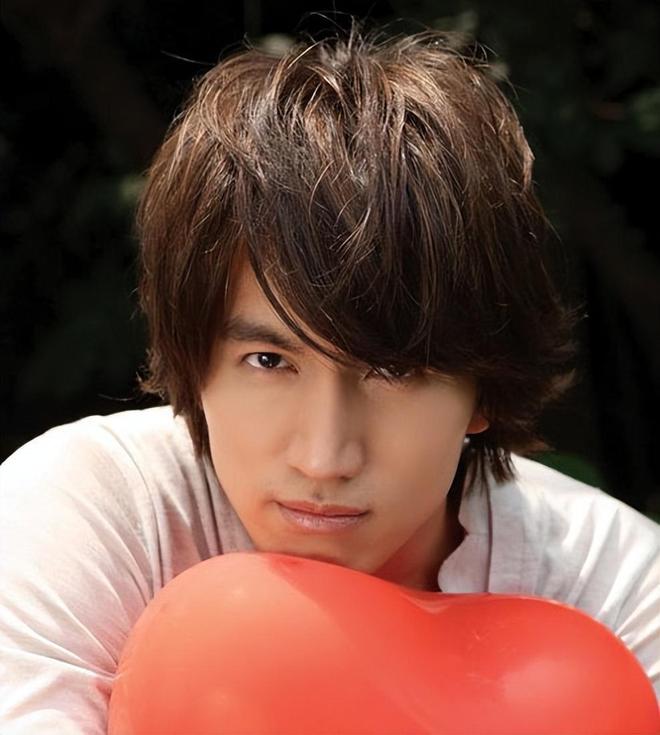 永远帅气的亚洲男神-言承旭