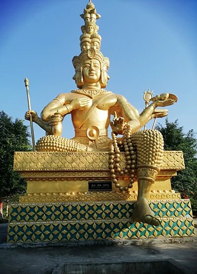 亚洲最大的四面佛图片