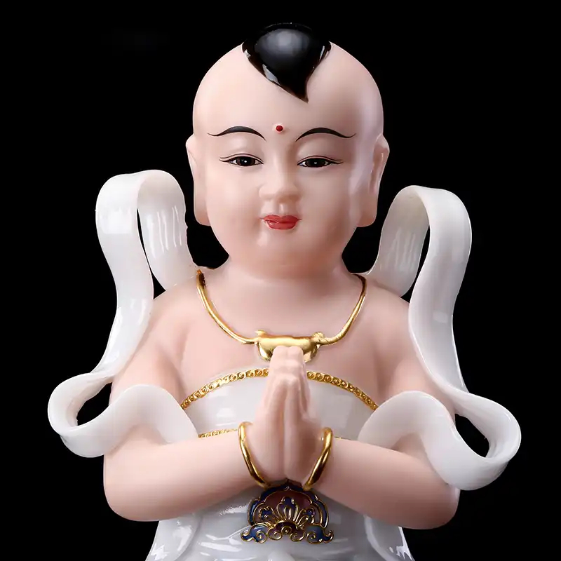 汉白玉制作的善财童子像