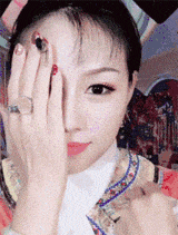 论画妆的魔幻效果，可以让男人变成女人