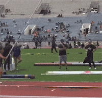 撑杆跳时杆没撑起来，导致起跳失败