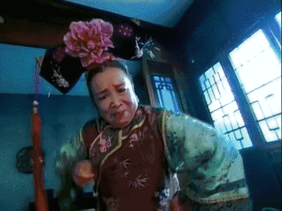 容嬷嬷扎针的动态图片