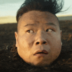 马上就要被活埋了，就让我再看这世界最后一眼吧